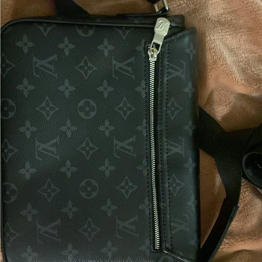 Louis Vuitton Black Crossbody Bag - Picture 3 of 5